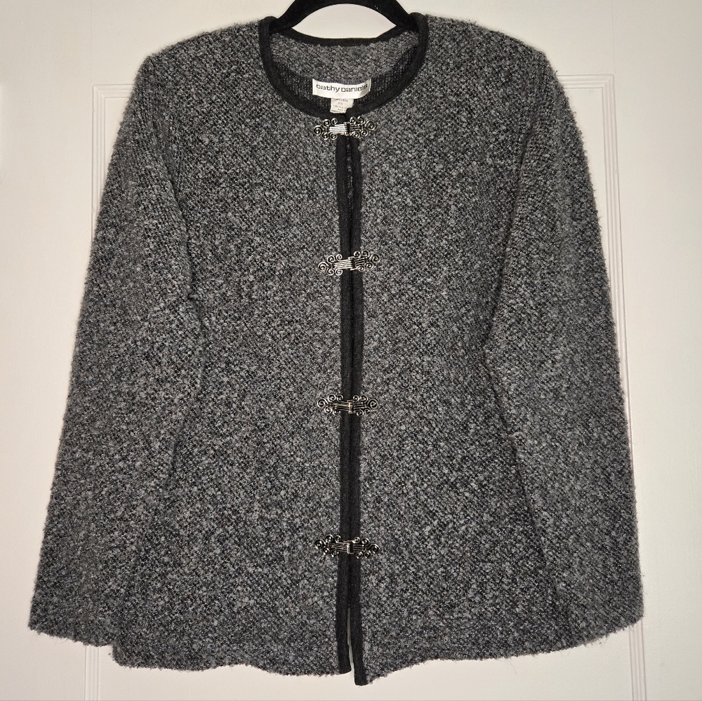 Cathy Daniels Norwegian Clasp Cardigan - Women's Medium - Grey & Black